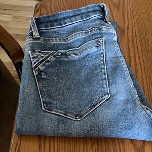 Buckle Black 53 
Women's Jeans